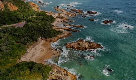 Knysna coastline and lagoon