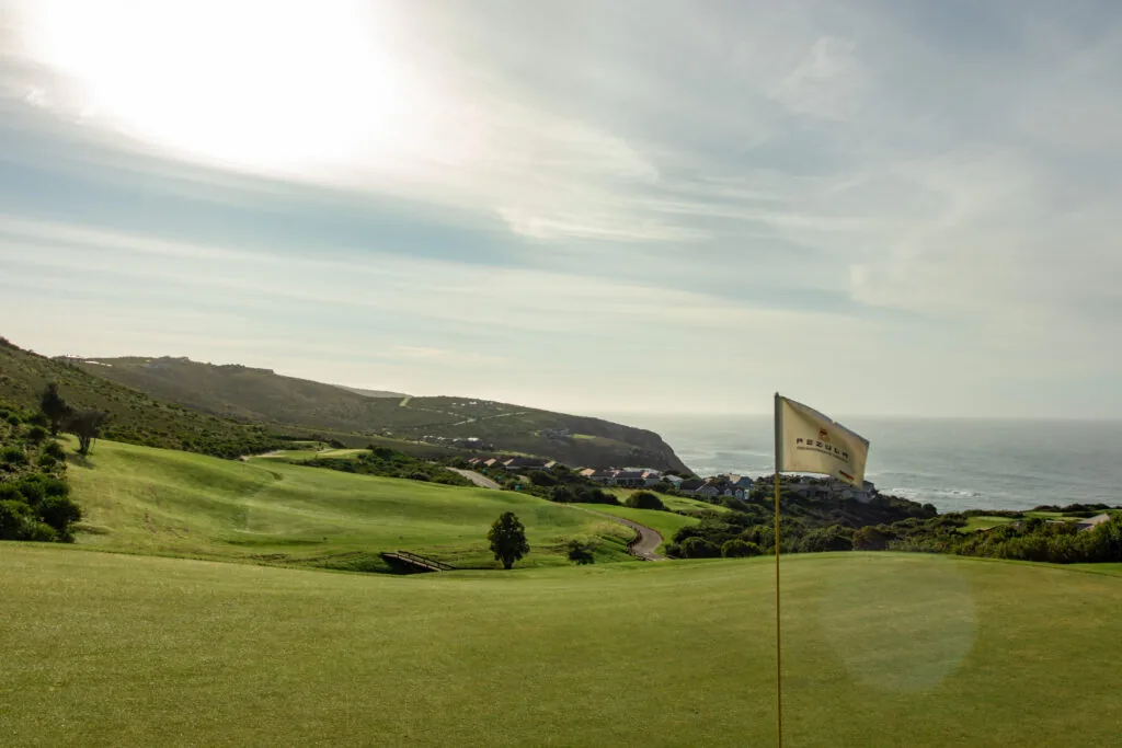 Pezula Championship Course — Hole 16